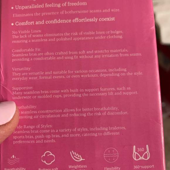 Pink Seamless Bra - Picture 3 of 5